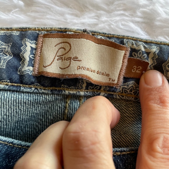 Paige Robertson mid rise relaxed wide leg jeans - Picture 5 of 11